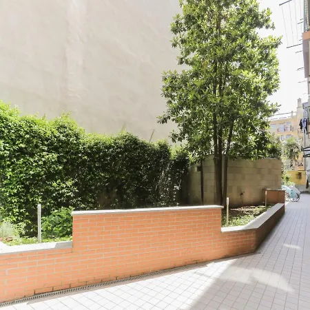The Rent - With Balcony In Amendola * Milano